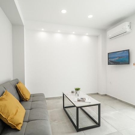 Kiani Apts Kalyves Buitenkant foto