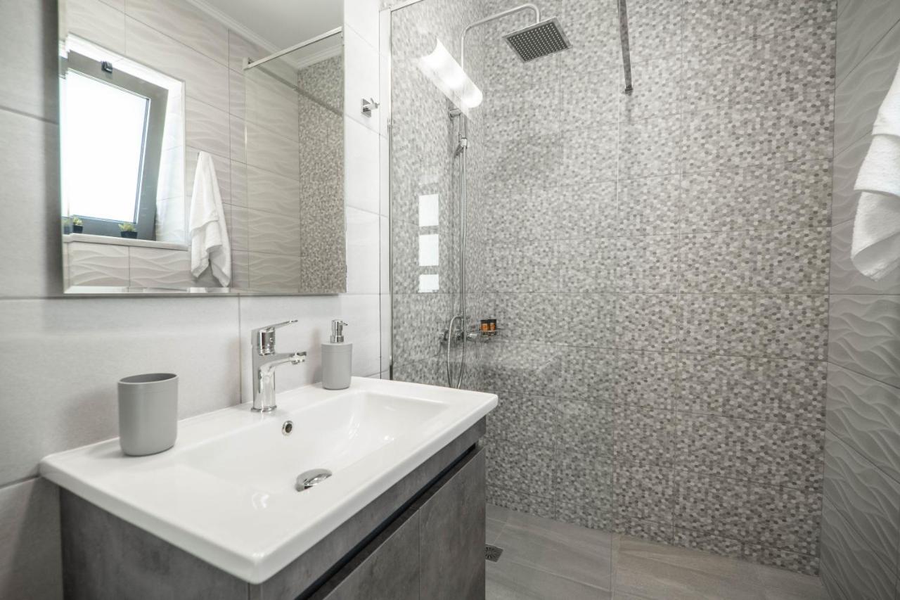 Kiani Apts Kalyves Buitenkant foto